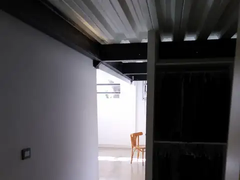 Depto Tipo Casa en Alquiler con 1 cochera