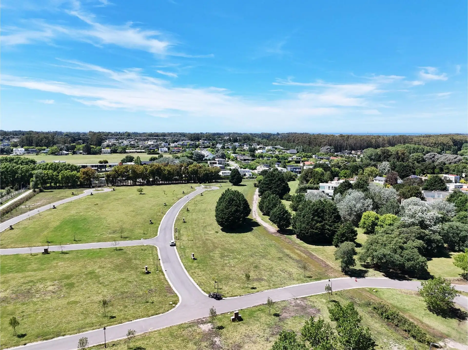 Lote en sector Los Olivos del barrio Privado Rumenco
