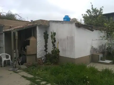 Depto Tipo Casa en Venta 50 años