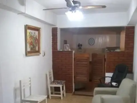 Depto Tipo Casa en Venta de 6 ambientes