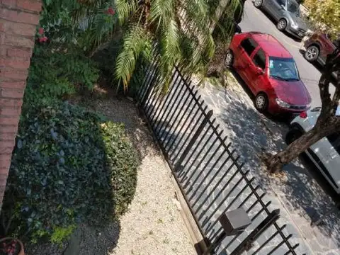 Depto Tipo Casa en Venta de 5 ambientes