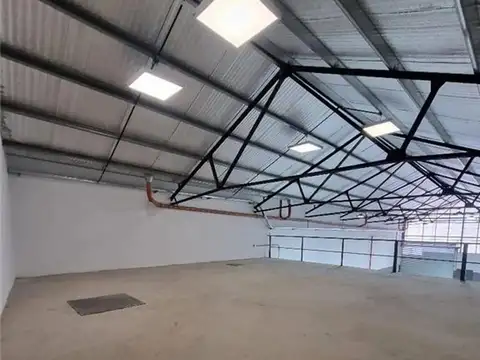 Galpon en Alquiler 64  mts Fondo