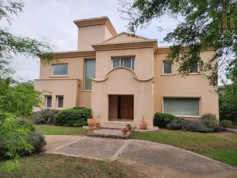 Casa en Venta - Potrerillo de Larreta