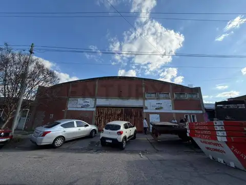 Curapaligue 1700, Piso 0