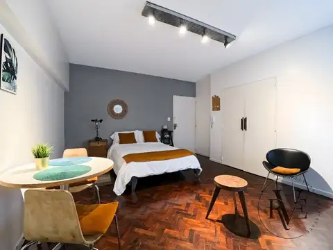 Arenales 2400, Piso 6