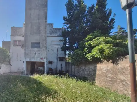 DEPARTAMENTOS Y LOCALES