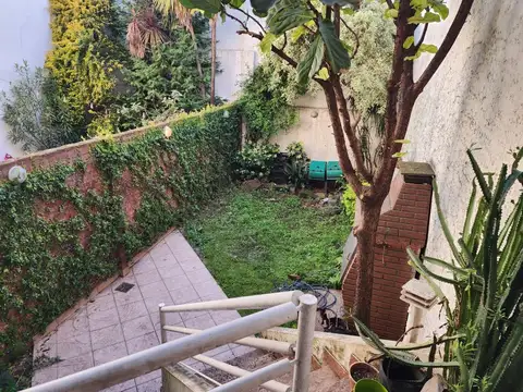 VENTA - Duplex 4 Ambientes con cochera - Parque Chacabuco