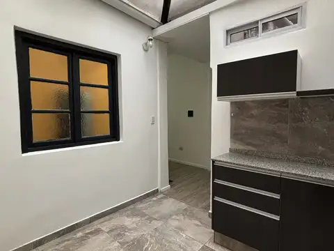 Depto Tipo Casa en Venta 56 años