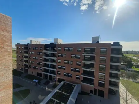 Av L. Miglierini  al 600