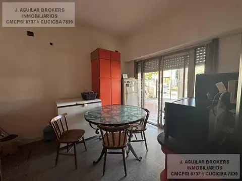 Casa 5 ambientes con 3 baños