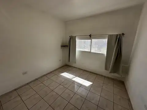 Depto Tipo Casa en Alquiler 28 años