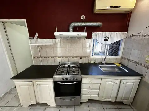 Depto Tipo Casa en Alquiler en La Plata, $ 450.000