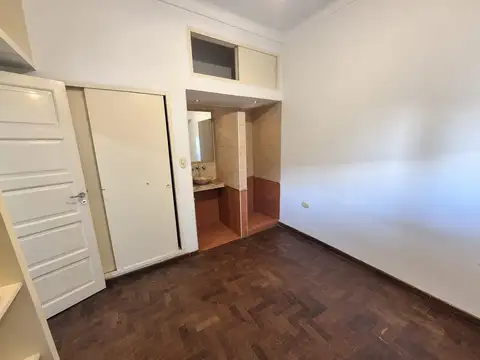 CASA TIPO PH 4 AMBIENTES COCHERA JARDIN QUINCHO