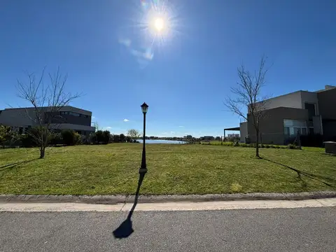 Barrio San Sebastián, Área 7 100