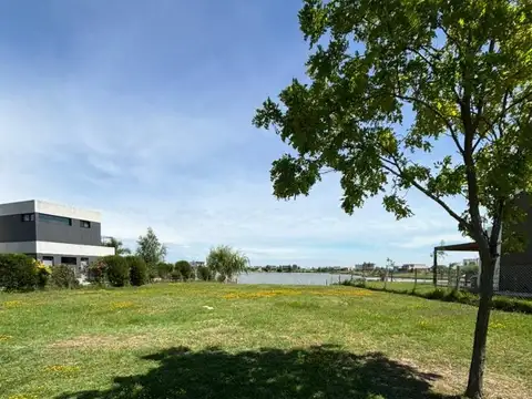 Barrio San Sebastián, Área 7 100