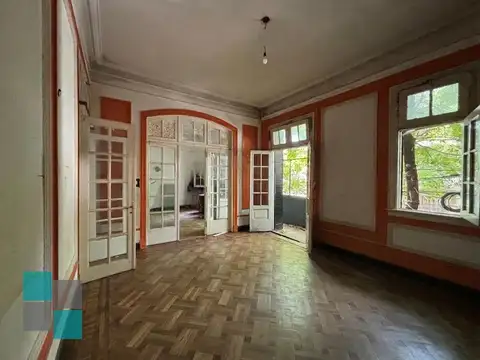 Venta PH  Nuñez 9 ambientes Patio y Terraza Todos los usos