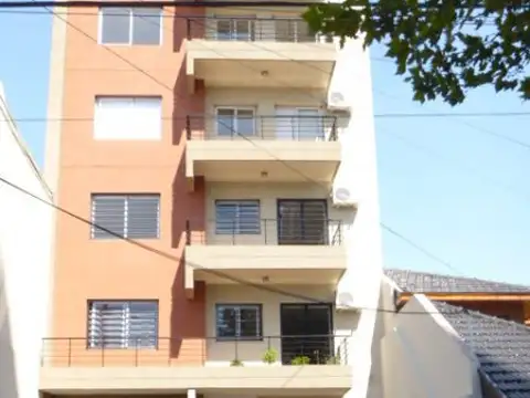 ALQUILER MONOAMBIENTE CENTRO ESCALADA - MELO 4443