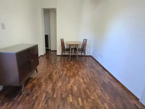 Departamento en Venta en Villa General Mitre, USD 73.000