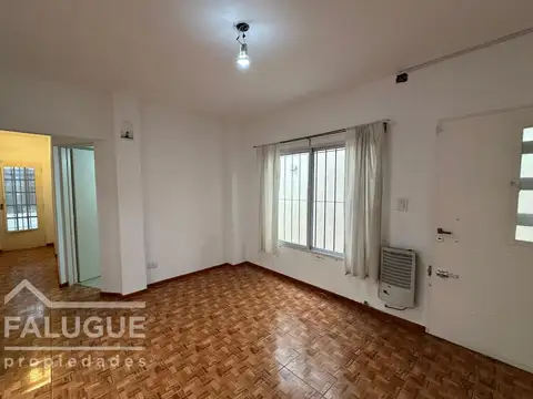 Depto Tipo Casa en Venta 25 años