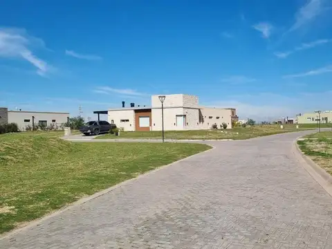 Terreno en Venta en Countries y Barrios Cerrados en San Vicente, USD 52.000