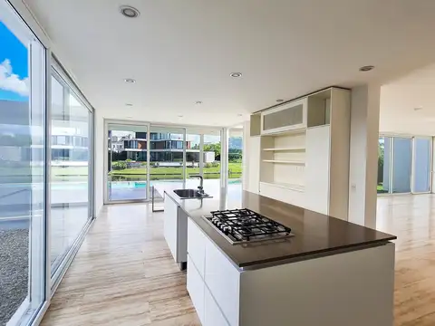 Casa en Venta al Noroeste