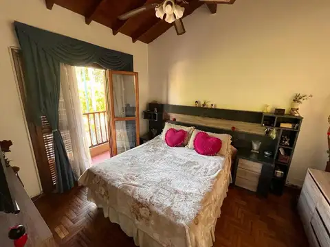 Depto Tipo Casa en Venta con 1 cocheras