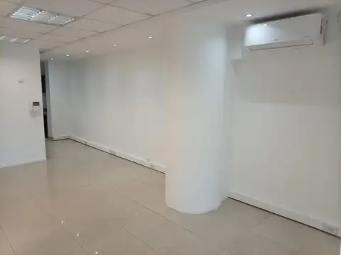 Av Del Bicentenario De La Batalla De Salta 600 , Piso 4