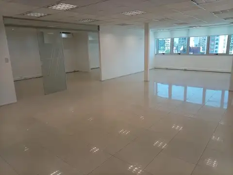 Av Del Bicentenario De La Batalla De Salta 600 , Piso 4