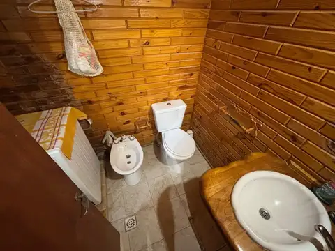 CASA VENTA 4 AMB QUEQUEN PLAYA, QUINCHO Y PILETA