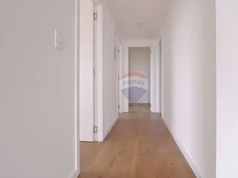 Departamento en Alquiler con 2 cocheras