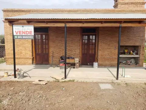 Casa 3 ambientes con 1 baño