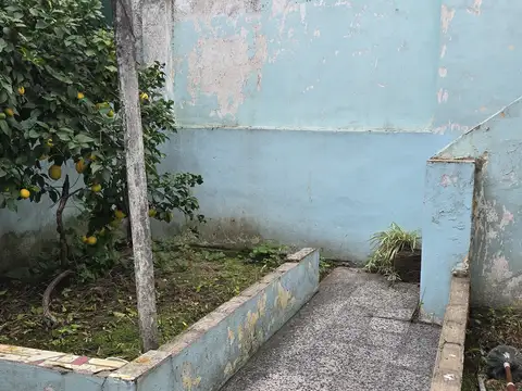 Depto Tipo Casa en Venta con 1 cocheras
