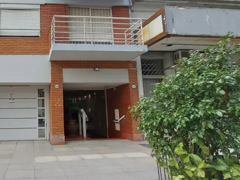 Cochera cubierta, Villa Urquiza