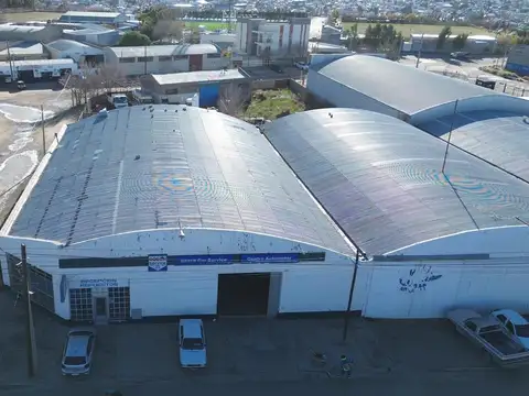 Galpon en Venta 85  mts Fondo