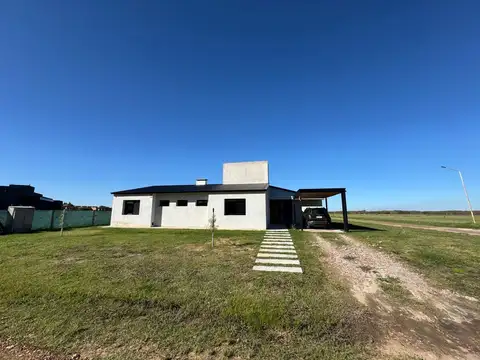 Casa en Pueblo General Belgrano