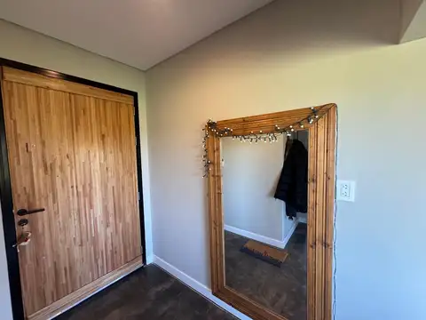 Casa 4 ambientes con 4 baños