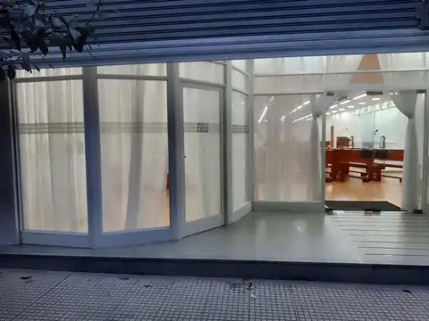 Tte. Gral. Juan Domingo Perón 800