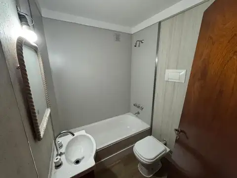 Departamento en Alquiler con 1 cocheras