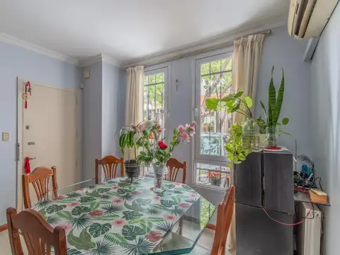 PH 3 Ambientes Venta Villa Urquiza Con entrada Independiente Cochera y Patio APTO CREDITO