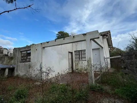 Depto Tipo Casa 3 ambientes con 2 baños