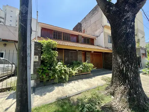 Manuel Castro al 5100