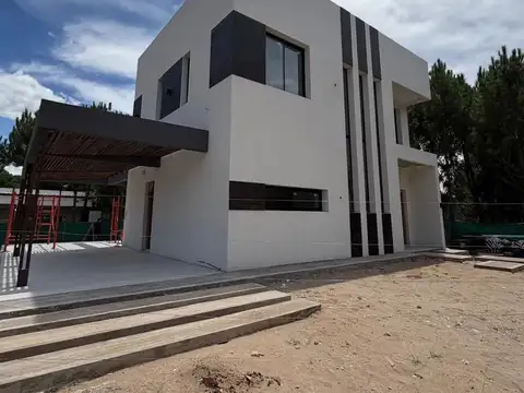 Chapearouge y Sílfides