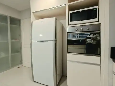 Departamento 4 ambientes con 3 baños