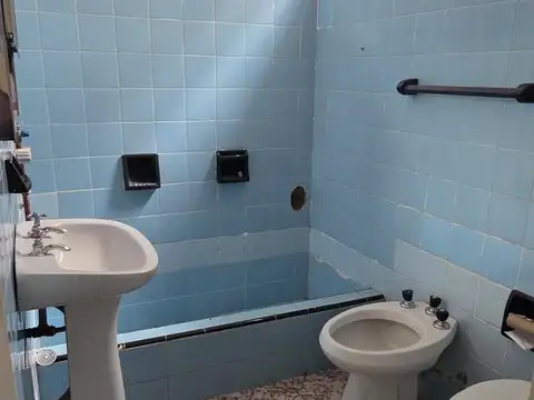 Depto Tipo Casa 2 ambientes con 1 baño