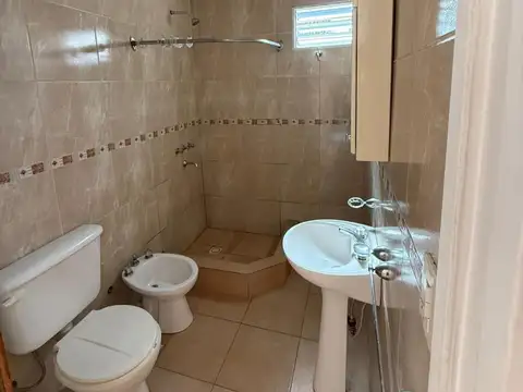 Departamento en Alquiler en Pablo Podesta, $ 430.000
