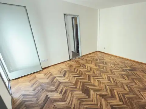 Venta 2 ambientes a refaccionar en Saavedra