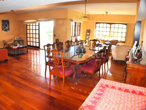 Departamento 5 ambientes con 2 baños