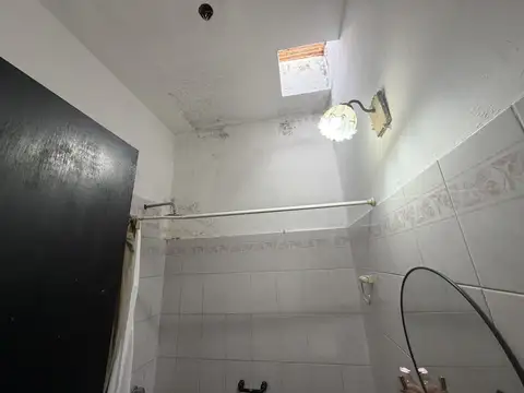 Casa 4 ambientes en lanus este