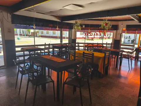 SE VENDE FONDO DE COMERCIO BAR LA PLAZA SAN JAVIER