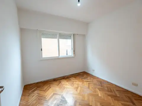 AV. AVELLANEDA AL 1800 - IMPECABLE BALCON TODO SOL TODO EXTERNO